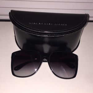 Marc by Marc Jacobs Sunglasses 🕶